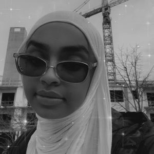 Meet your Posher, Zainab